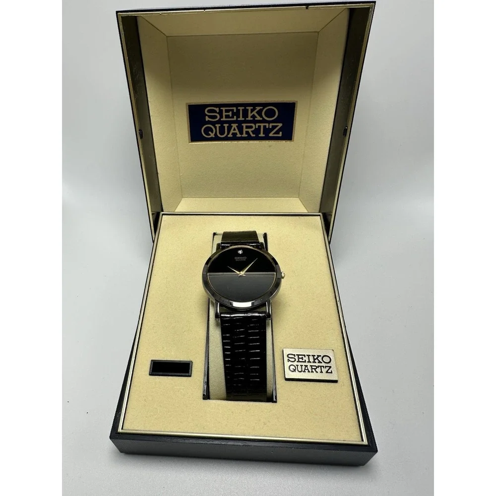 Seiko 5Y94-8029 New Battery Mens Watch 34MM 7.5